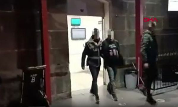 İzmir'de aranan 271 kişi yakalandı!